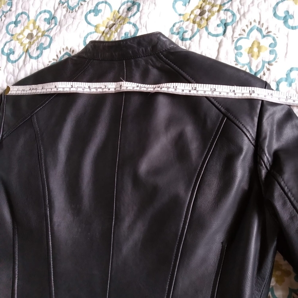 Danier leather jacket - Picture 5 of 5